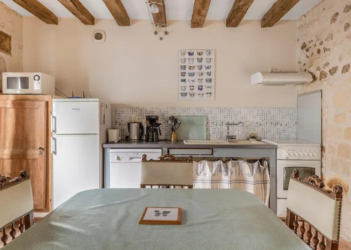 De Nyaraló Varrains